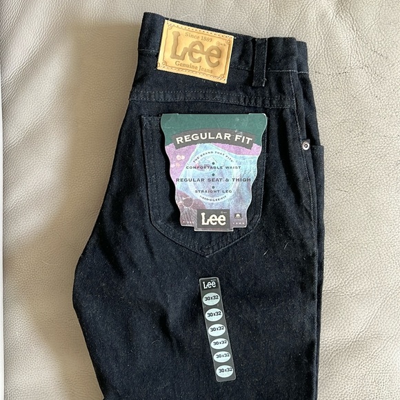Lee Genuine Jeans - Picture 1 of 6